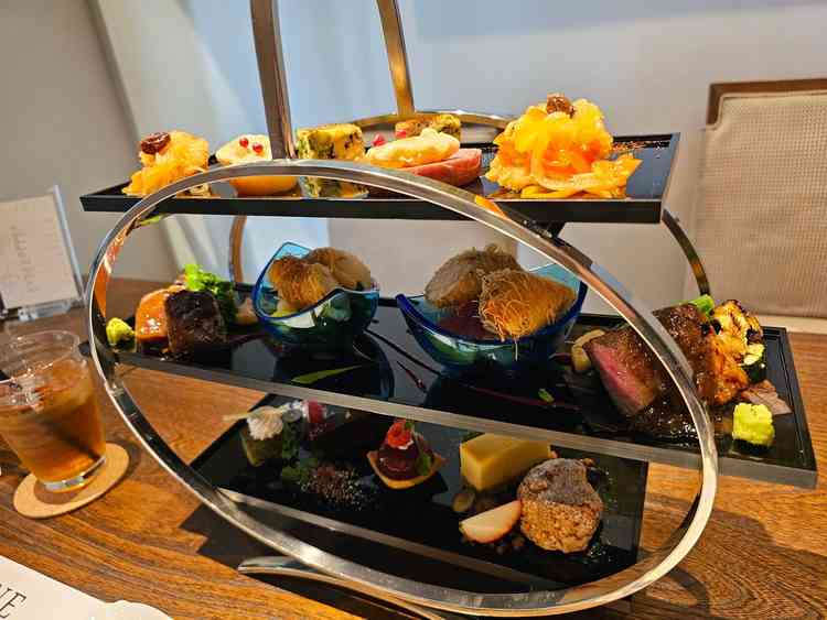 試食のクオリティが非常に高く感動しました。自分達の好みの味付け、組合せに変更も可能でとても良い。