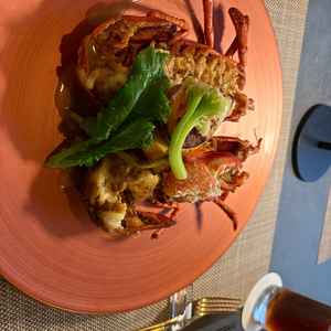 オマール海老の試食。すごく美味しい！