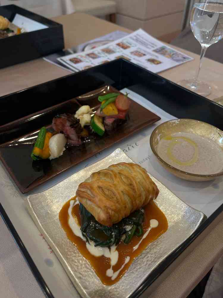 試食会で提供していただいた料理。野菜、魚、肉どれも美味しかったです。