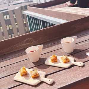 綺麗な景色を見ながらのテラスでのお食事楽しかったです。こちらも広すぎず少人数でも楽しめそうです。