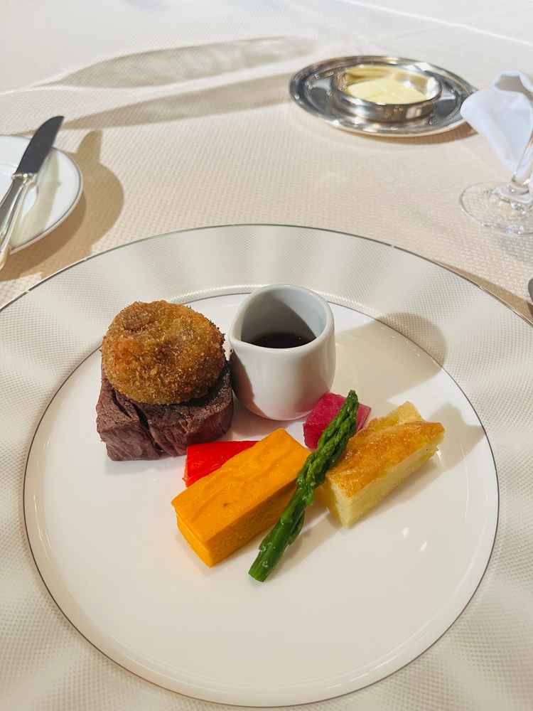 メインのフィレ肉の試食