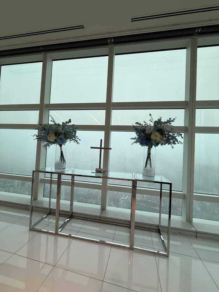 チャペルイメージ。天気は良くない画像ですが、高層階なので見晴らしがよいです。