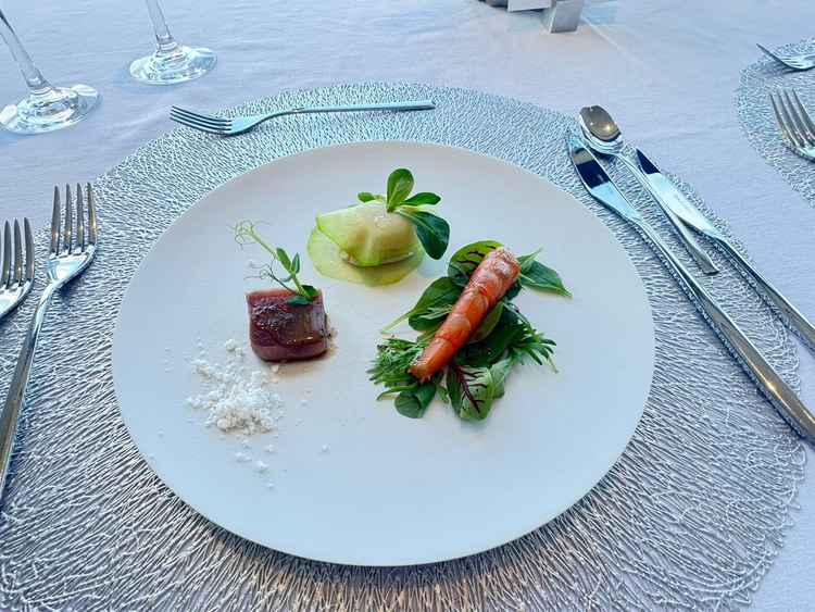 前菜です。どれもとても美味しかったです。