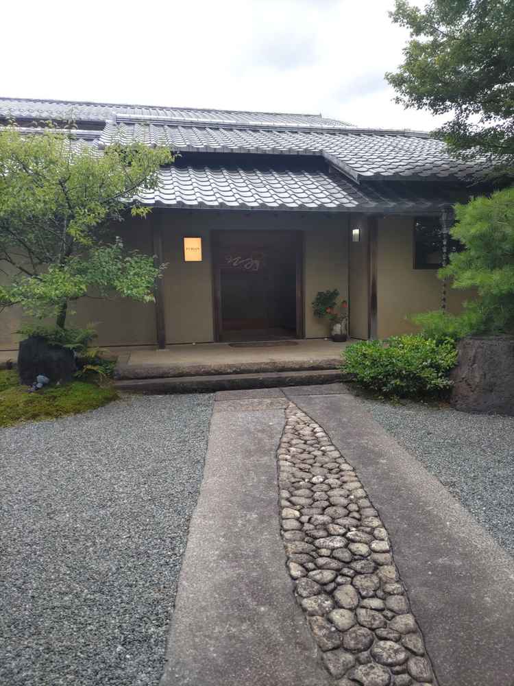 式場の入り口。当日は希望に合わせたのれんをかけることも可能