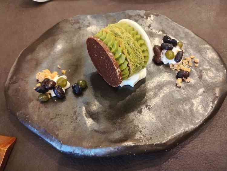 デザート、抹茶とチョコレート