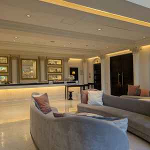 ホワイトハウスの待合室