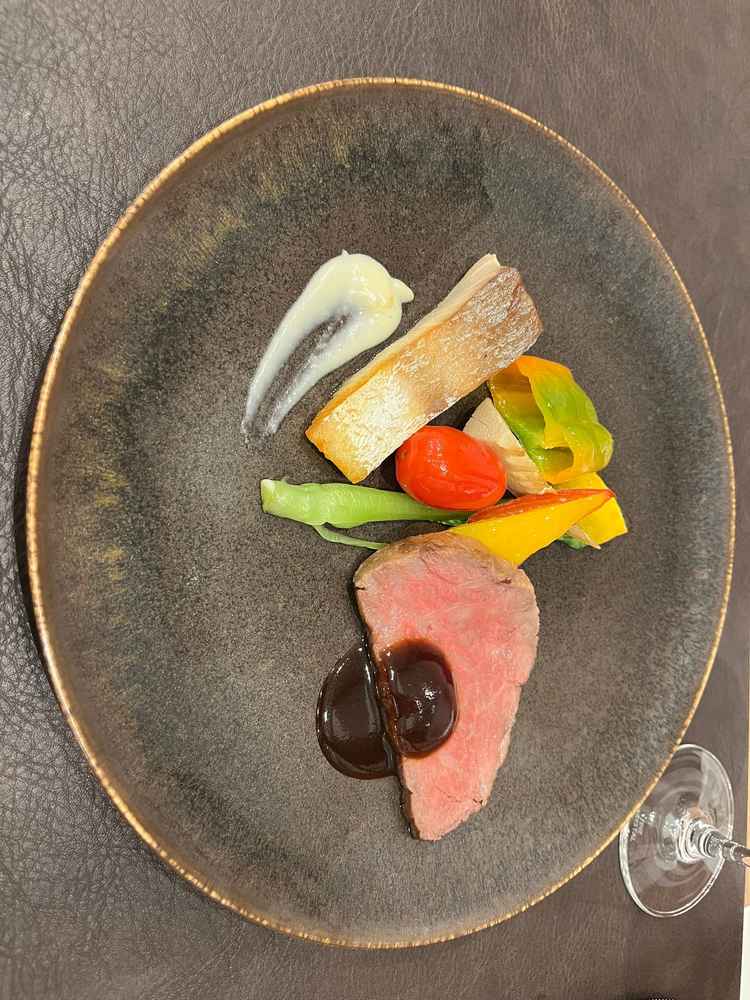 試食。メイン。