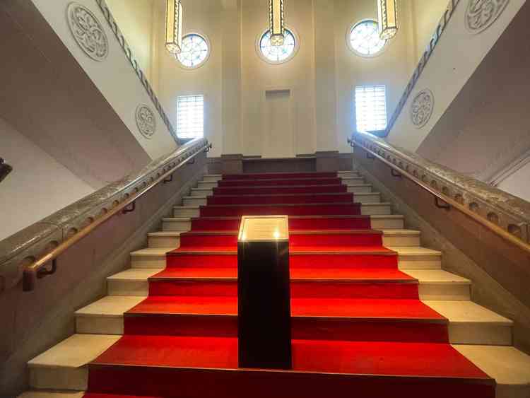 階段。ここで撮られてた写真とても映えてました！