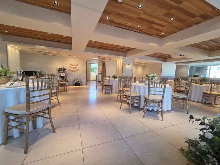 披露宴会場。４０名くらいでちょうどよいスペース