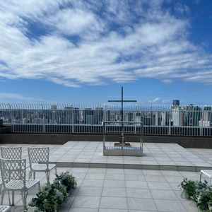 チャペルはシンプルながらも洗練されてて無駄がないデザインだなと思いました。