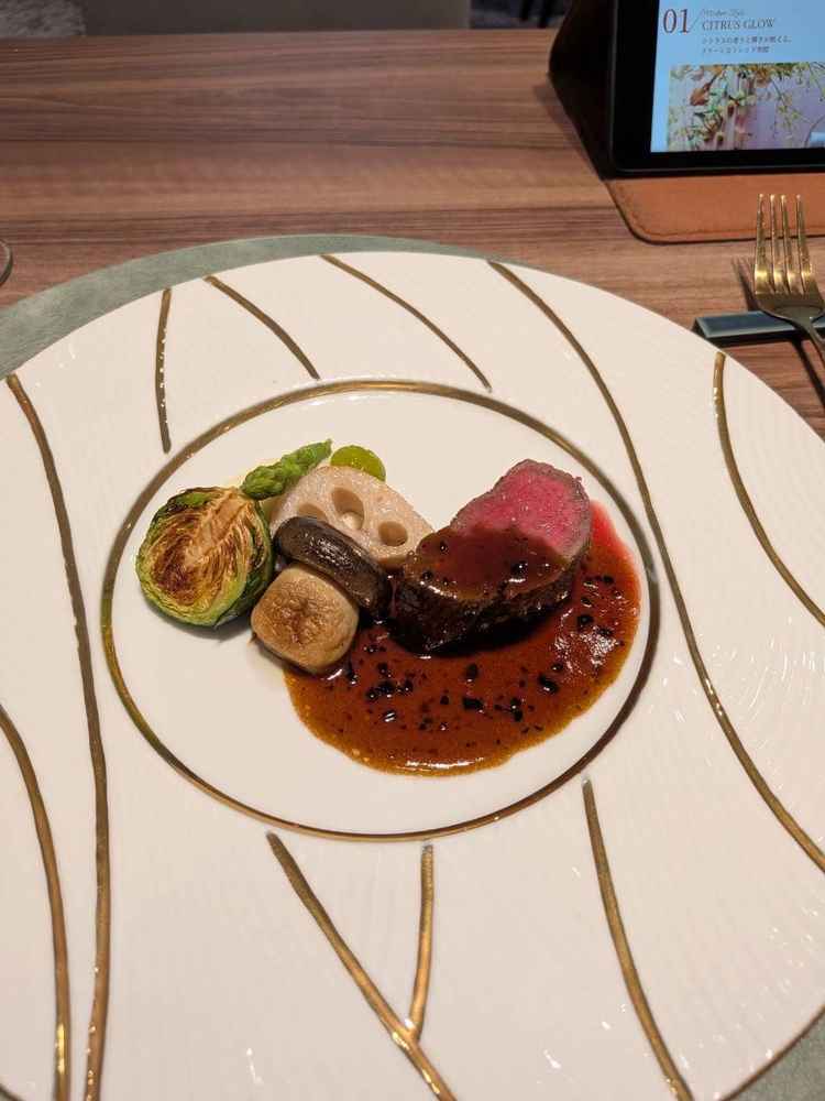 お料理も見た目も味もとてもよかったです。お肉も柔らかくて美味しかったです。
