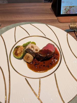 お料理も見た目も味もとてもよかったです。お肉も柔らかくて美味しかったです。