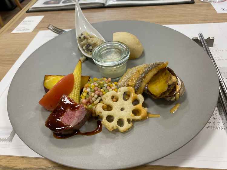 コース料理の試食です。リゾットがとても美味しかったです。