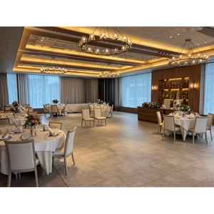 会場はゲストハウスとしては広々としており、柱などもないため、見通しが良い