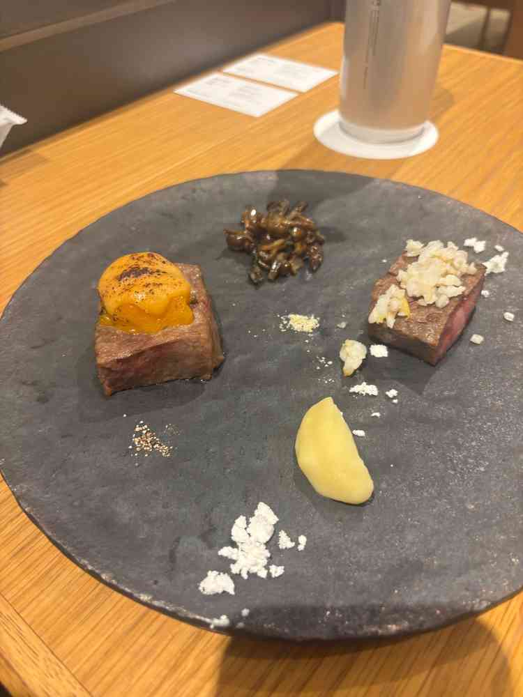 料理(橙・白のコース)