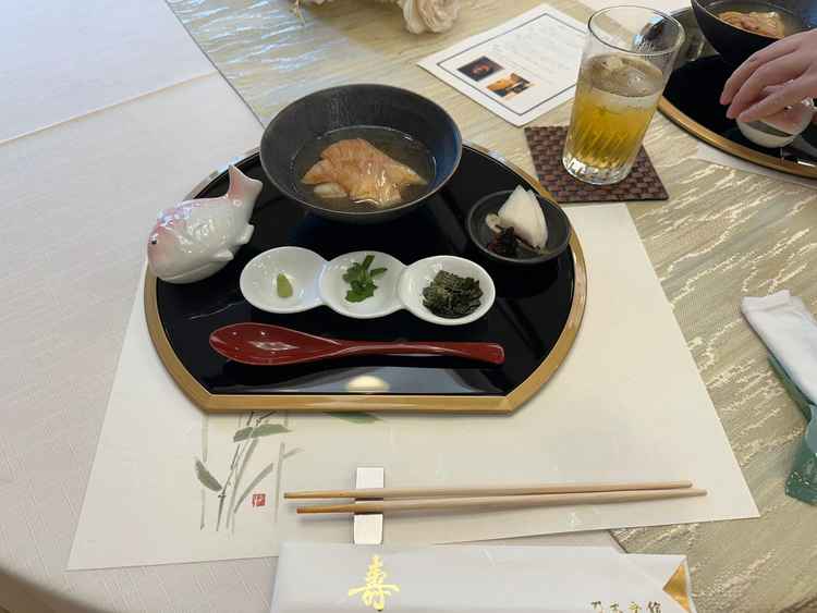 試食の鯛茶漬け