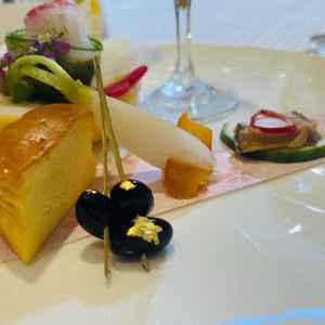 料理は和洋折衷でした。