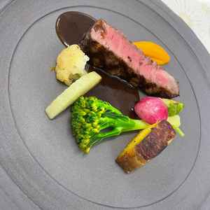 試食したお肉料理。とても柔らかかったです。