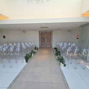 チャペルのゲスト席