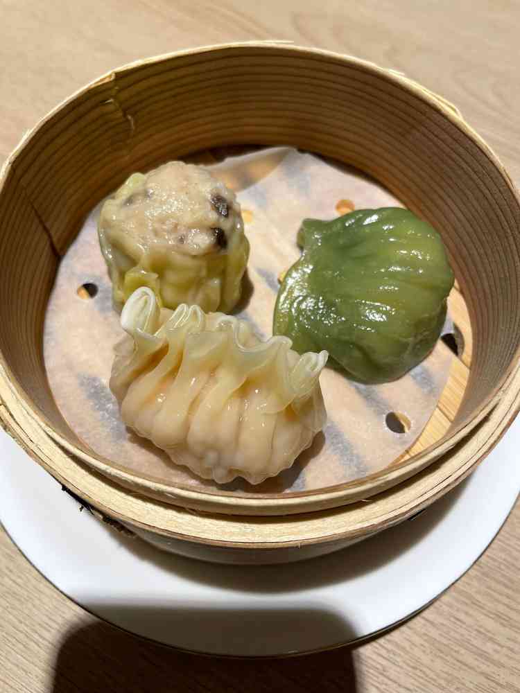 点心ビュッフェではせいろを開けて湯気がでたり、銅鑼を鳴らしたりと楽しい演出があるのが良かったです。