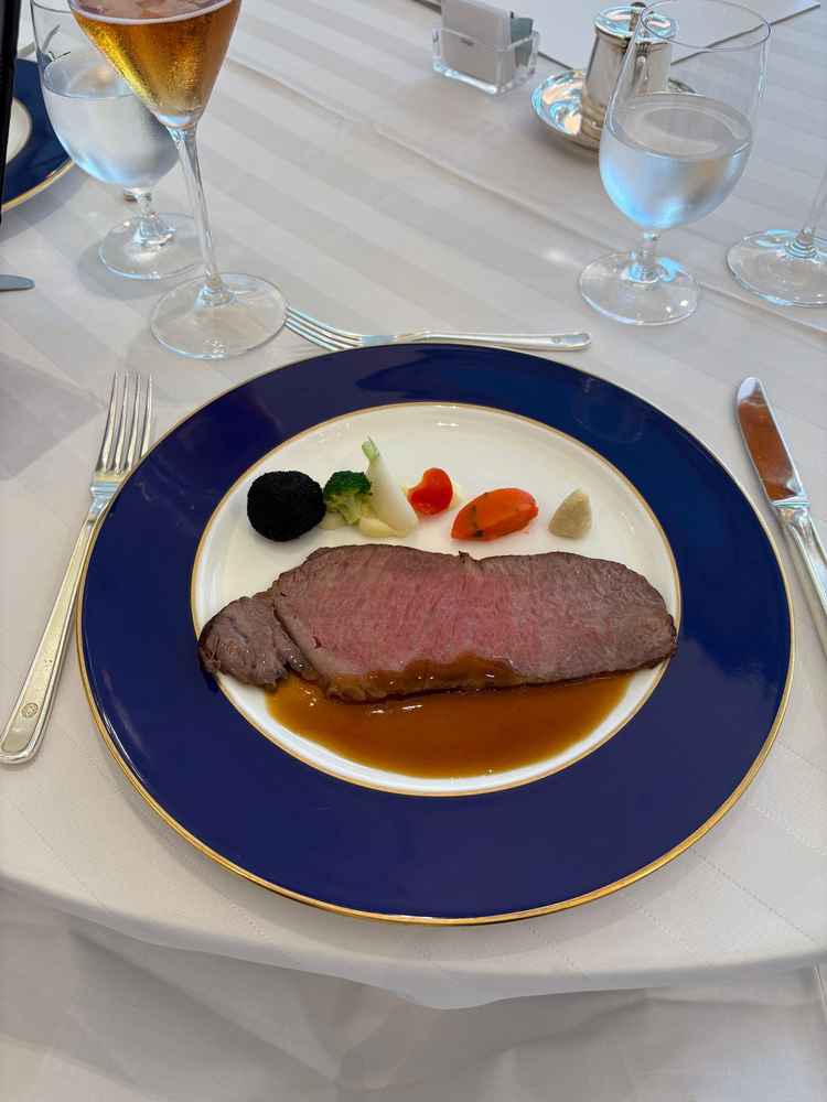 試食のローストビーフ