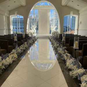 空の見えるチャペル