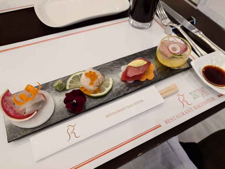 和洋中あるうちのお造りの試食。