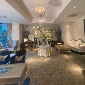 挙式と披露宴の間に、ゲストと一緒に過ごす時間があり、その会場です。