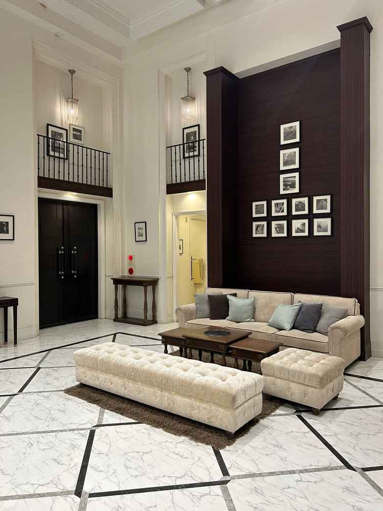 待合室の様子。いろいろな装飾ができる。