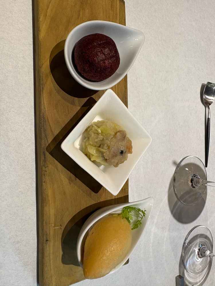 試食会①中央のシウマイが一番人気。癖がなく食べやすい味付けも出汁がよく効いていて美味。
