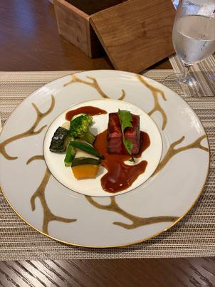 鹿のプレートがかわいい、美味しかったです
