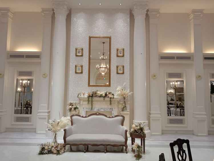 ふかふかの披露宴ソファーです。疲れにくいですね。