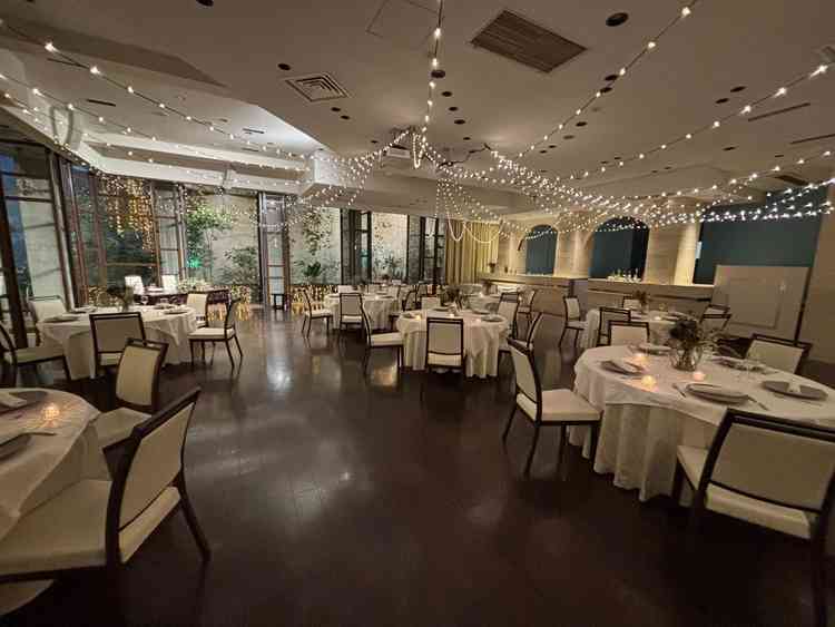 地下にある二つ目の会場。一つ目の会場とは異なる魅力があった。