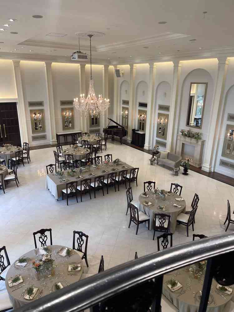 挙式会場です。とても広く様々なイベントができそうです。