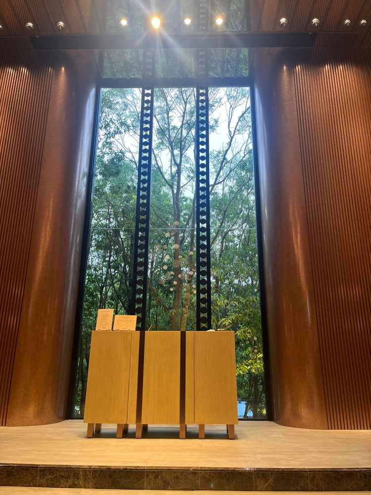 チャペル正面、イメージ通りのチャペルでした