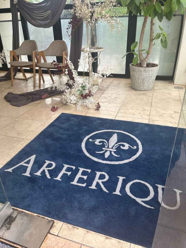 建物の別の入り口です。館内全体の装飾が非常におしゃれで洗練されていました。