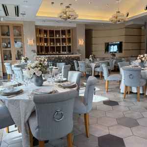 披露宴会場。他2種類コンセプト別であるがどれも可愛い。