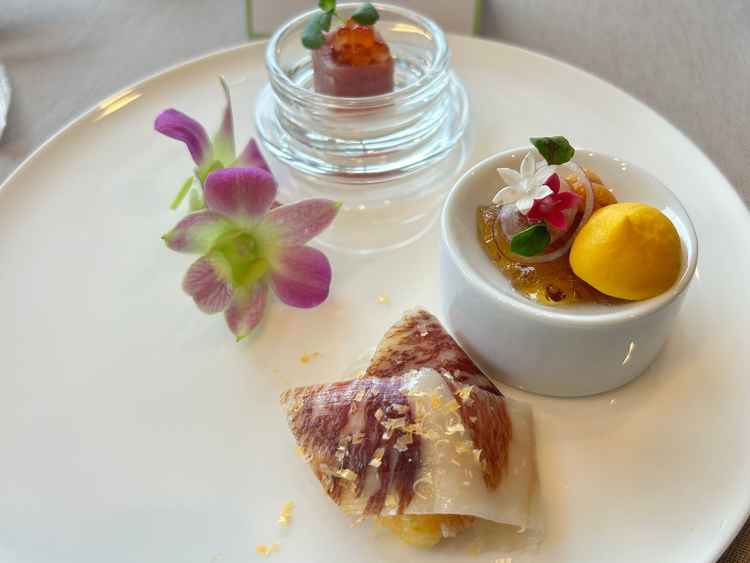 ブライダルフェアでいただいた料理です。