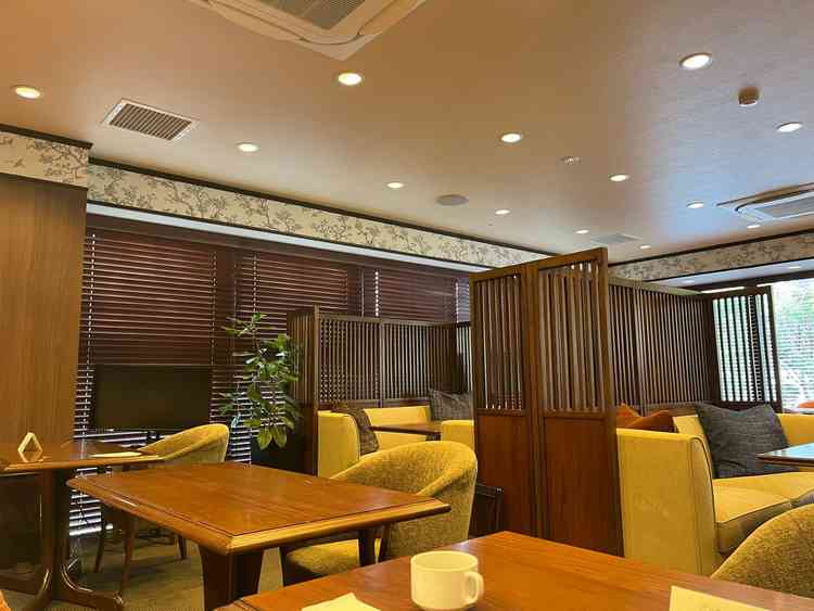 担当者と事前希望のヒアリングを実施。他にも5組程度カップルがいらっしゃいました。