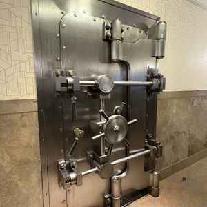 三井本館ならではの金庫