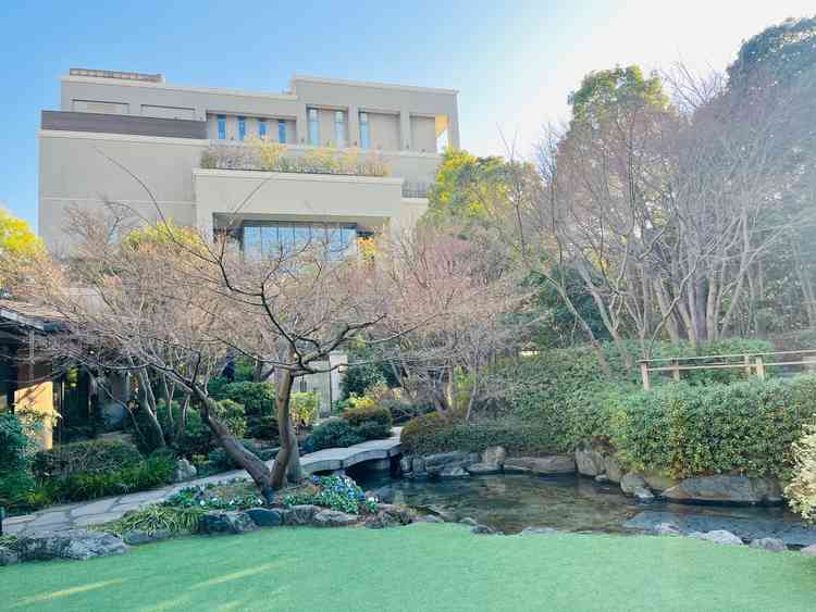 日本庭園も手入れがされており、軽井沢に来たような雰囲気がありました。