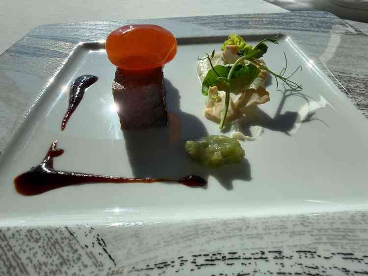 お肉がとても柔らかく美味しかったです