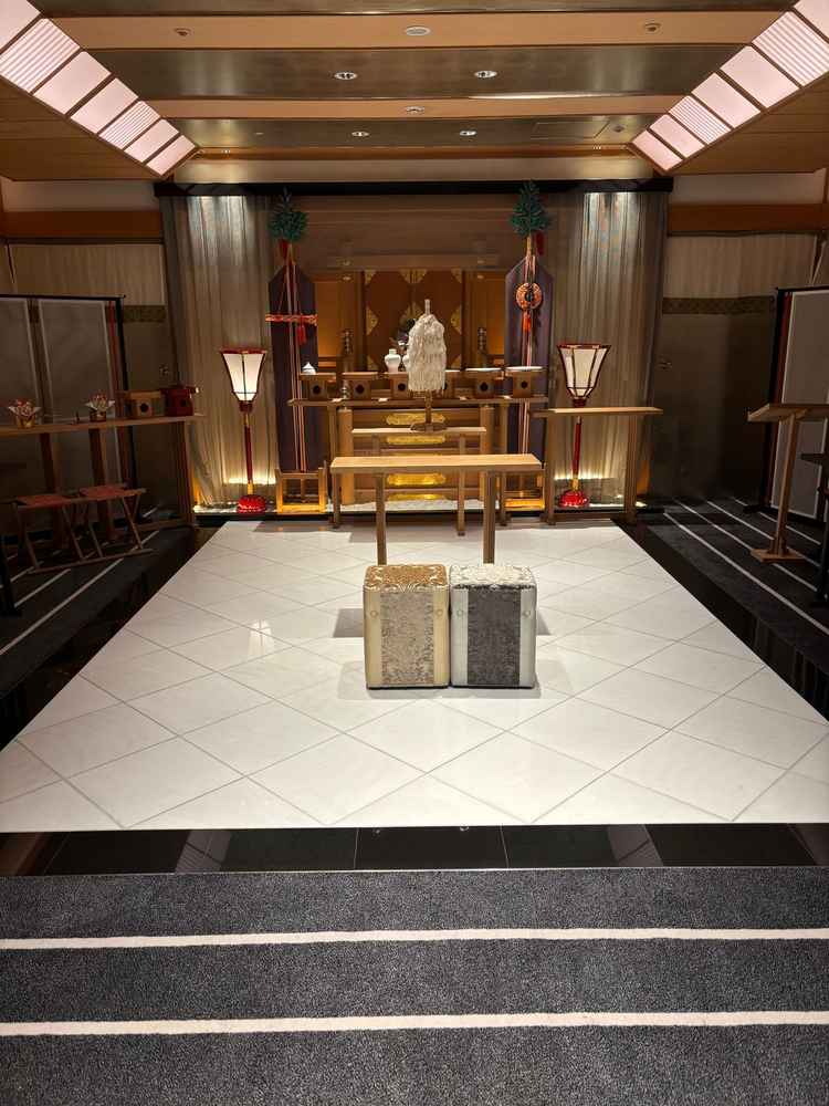 館内和婚の会場です。住吉神社の神様が祀られています。