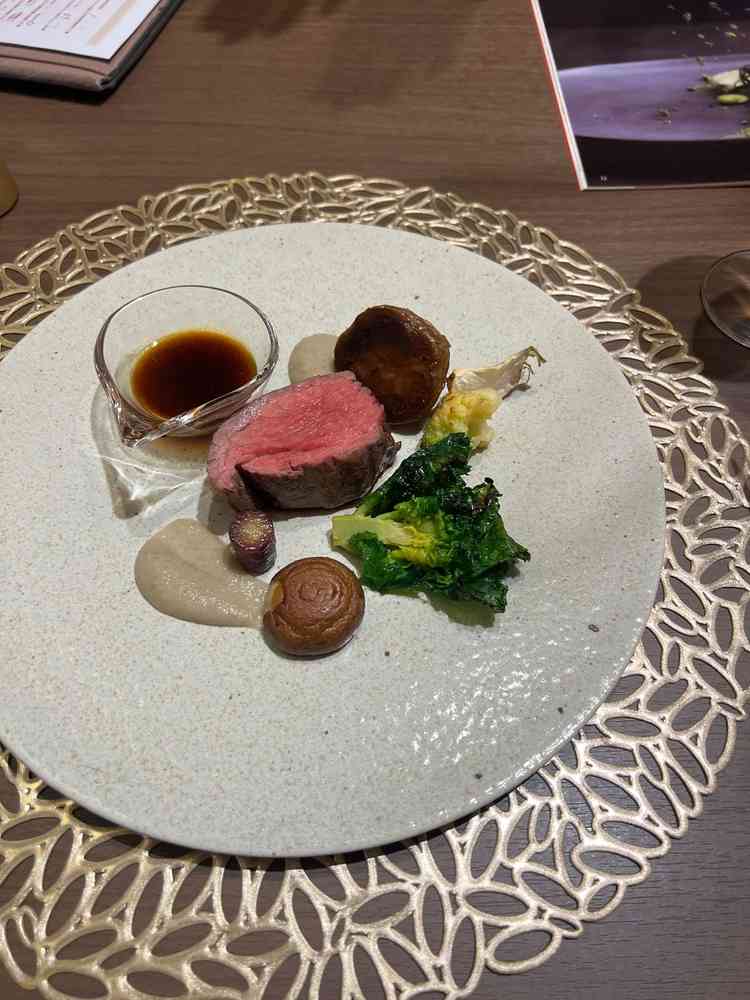 試食した専門牧場で作ってるお肉はすごく美味しかった。