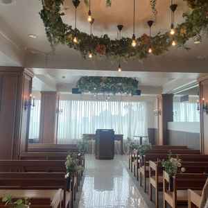 中のチャペルはクラシカルで落ち着いた雰囲気がとてもよかったです。