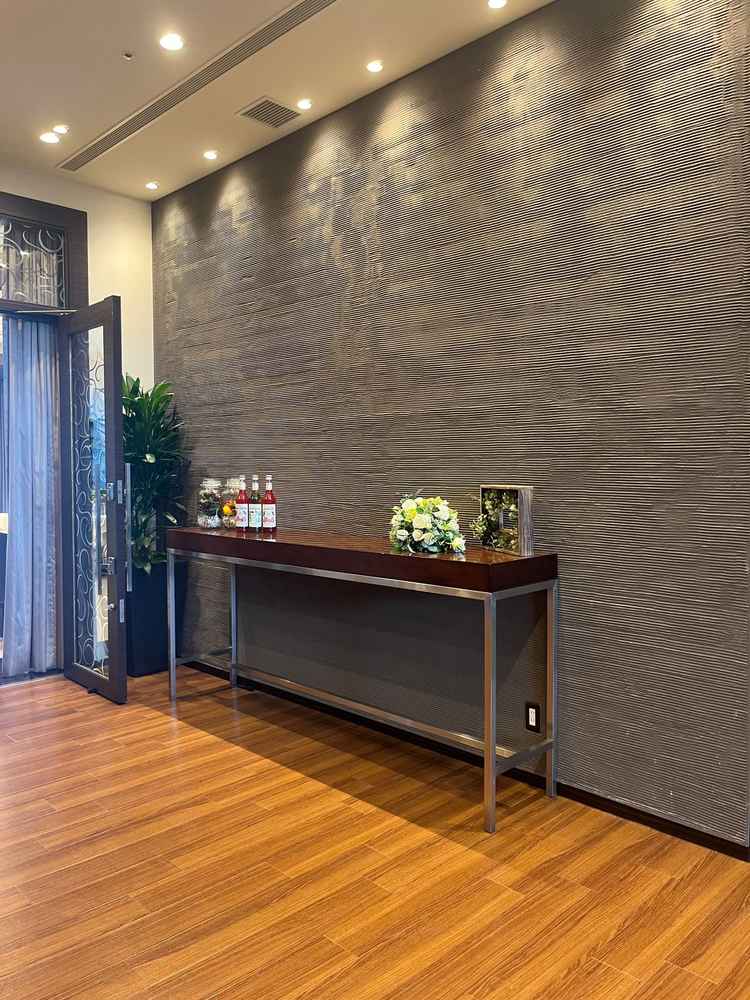 インナーガーデンテーブル