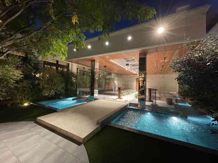 チャペルも昼間の写真見て綺麗と思っていましたが、暗くなってからも最高でした！