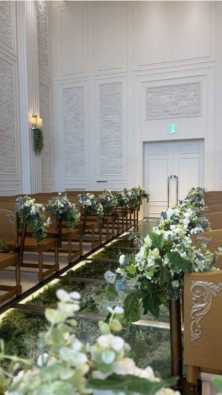 白を基調とした会場で、とても緑が映えていました。