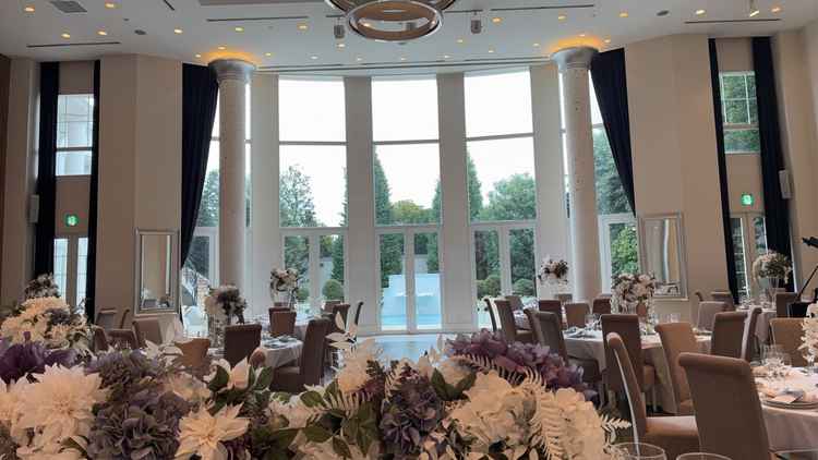 メゾンパリス最大88名のスクリーン付き会場は見晴らしが良かった。