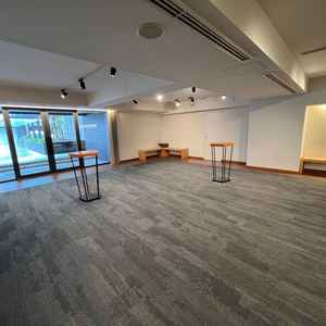 挙式前にゲストが集まる控室